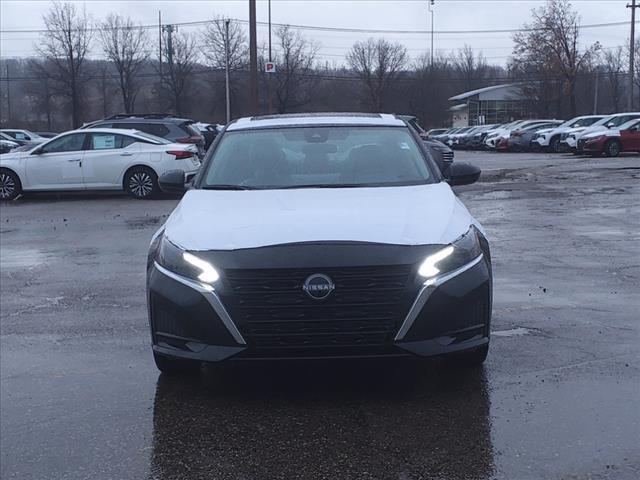 new 2025 Nissan Altima car, priced at $30,265