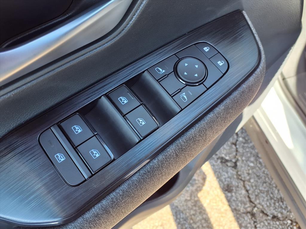 new 2026 Nissan Kicks car, priced at $28,390