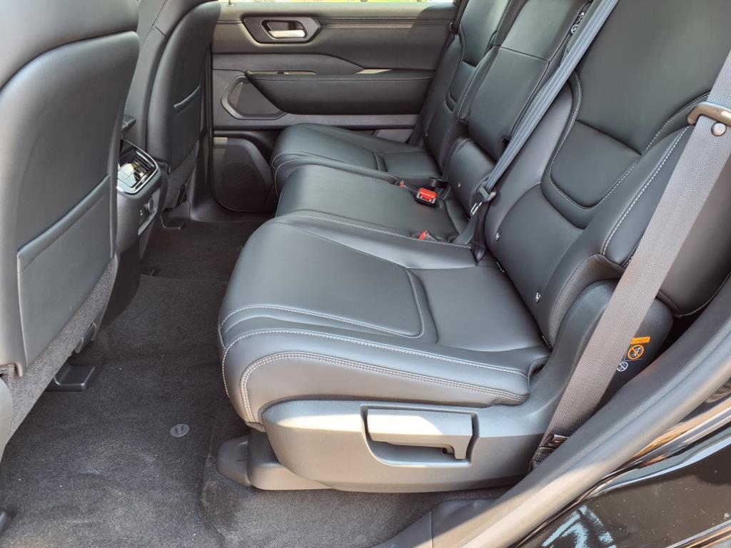 new 2025 Nissan Armada car, priced at $63,570
