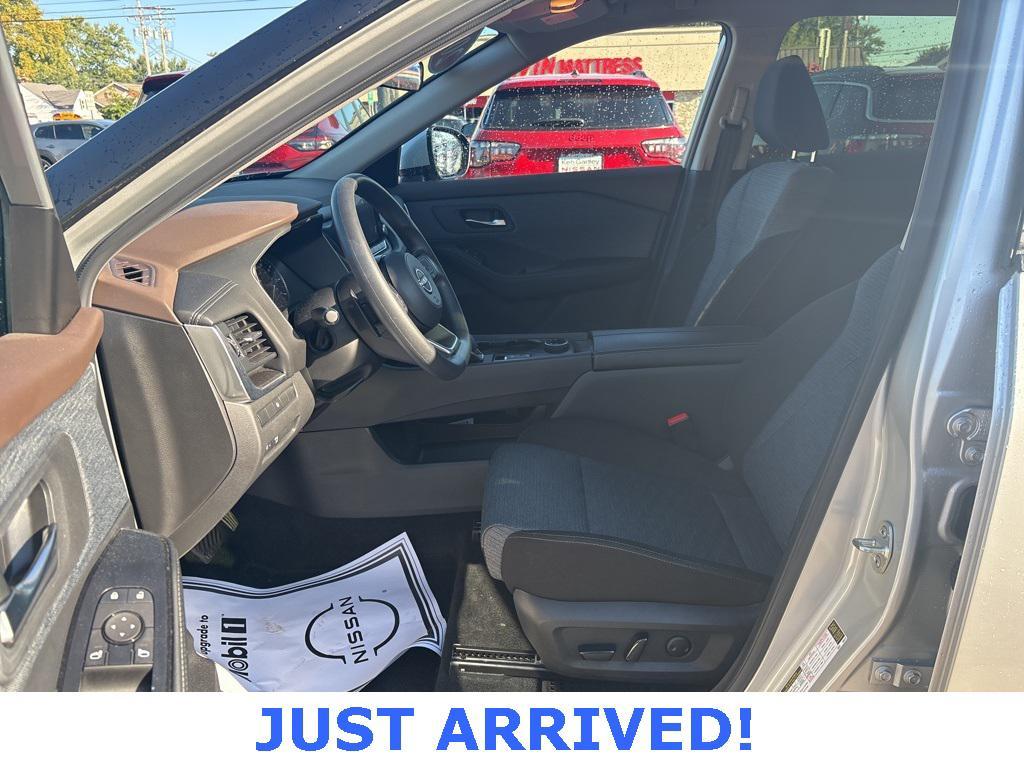 used 2023 Nissan Rogue car, priced at $24,986