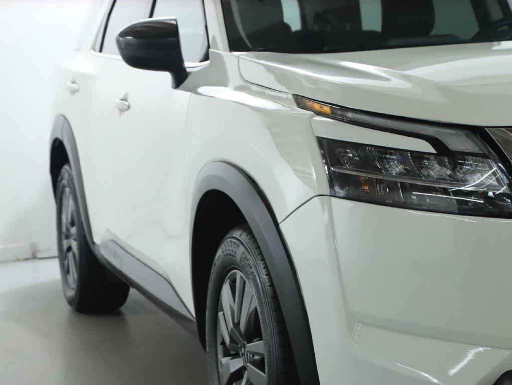 used 2024 Nissan Pathfinder car, priced at $27,989