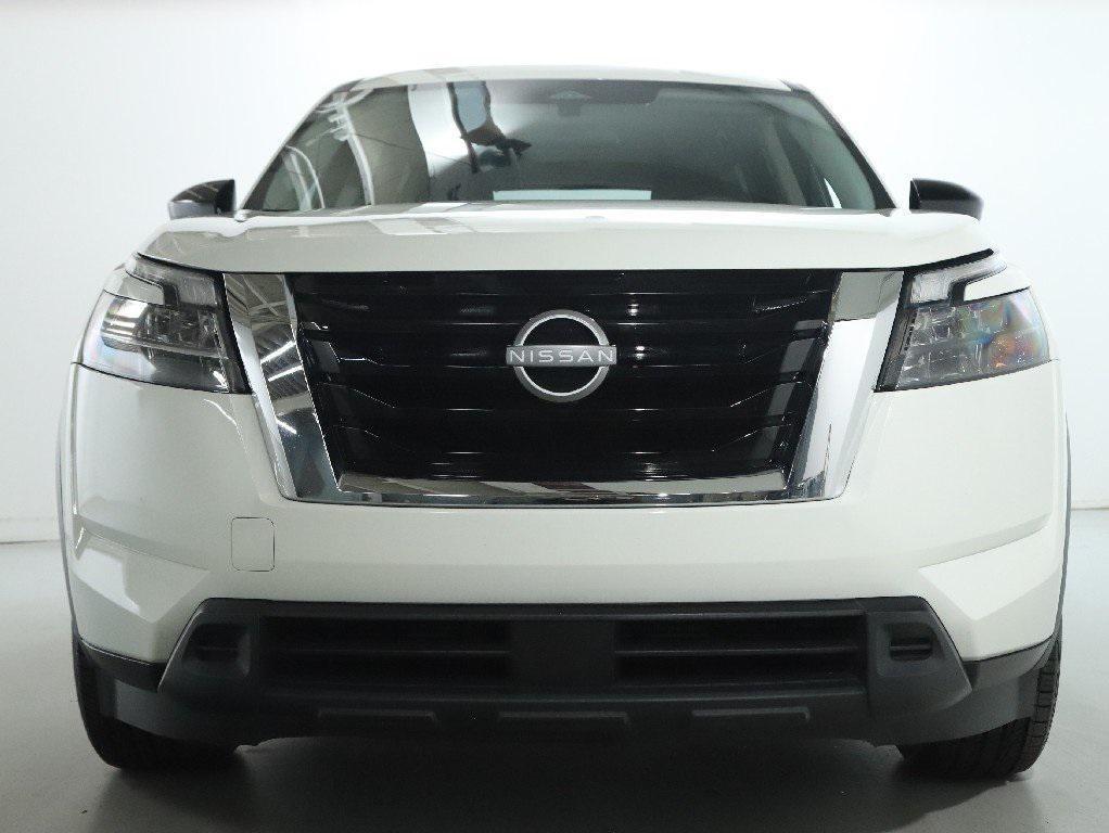 used 2024 Nissan Pathfinder car, priced at $27,989