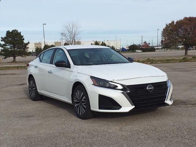 new 2025 Nissan Altima car, priced at $30,495