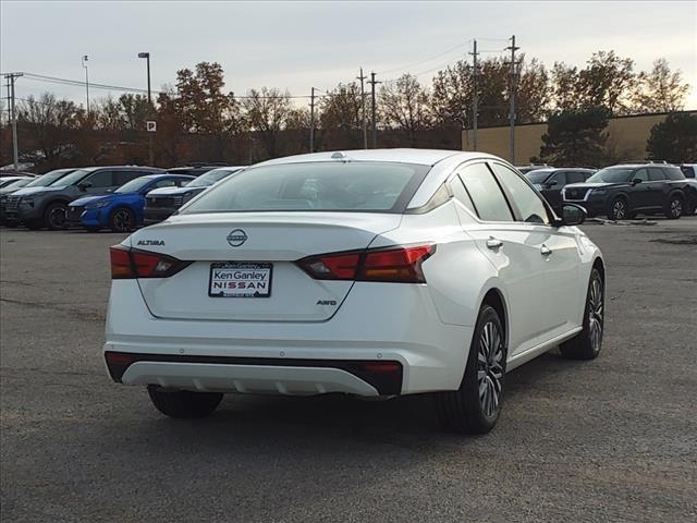 new 2025 Nissan Altima car, priced at $30,495