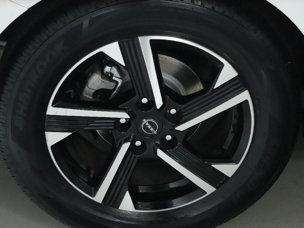used 2024 Nissan Sentra car, priced at $19,985