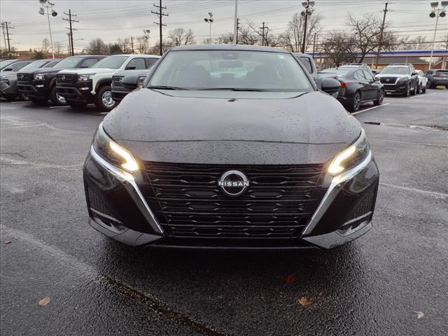 new 2025 Nissan Altima car, priced at $30,265