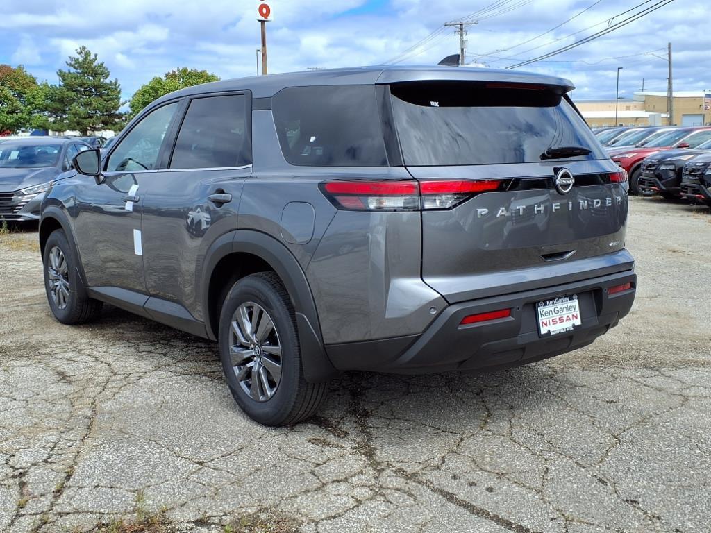 new 2025 Nissan Pathfinder car, priced at $37,465