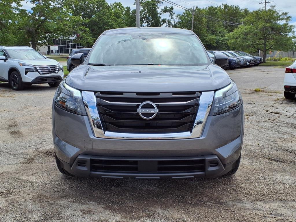 new 2025 Nissan Pathfinder car, priced at $37,465