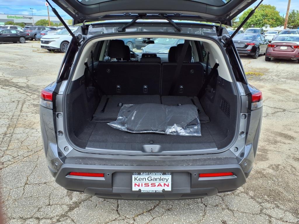 new 2025 Nissan Pathfinder car, priced at $37,465
