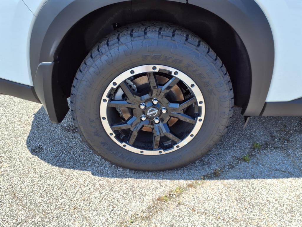 new 2025 Nissan Pathfinder car, priced at $43,505