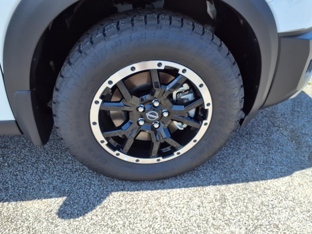 new 2025 Nissan Pathfinder car, priced at $43,505
