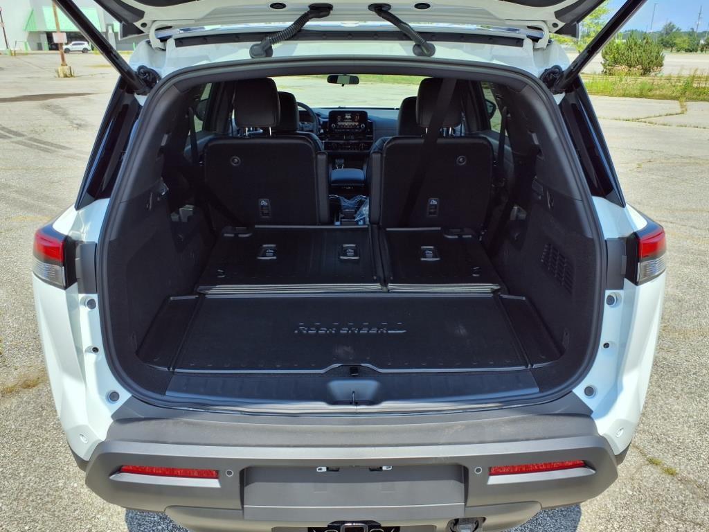new 2025 Nissan Pathfinder car, priced at $43,505