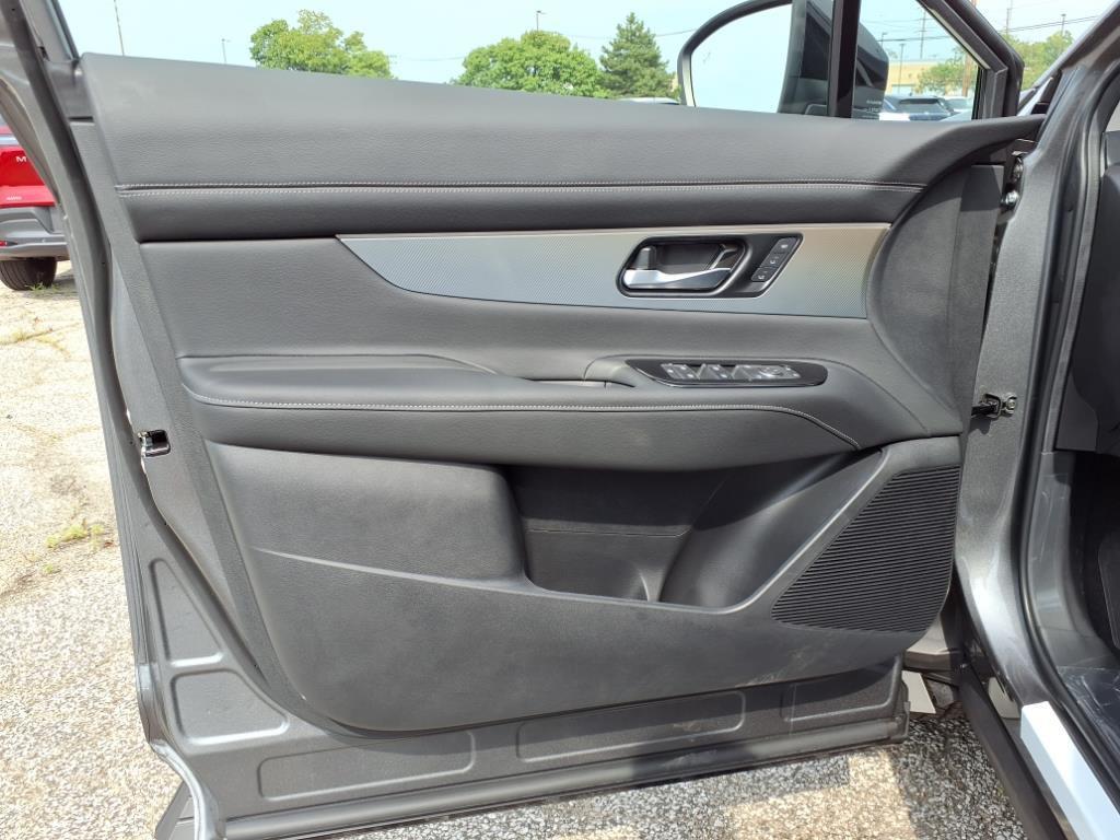 new 2025 Nissan Murano car, priced at $43,154