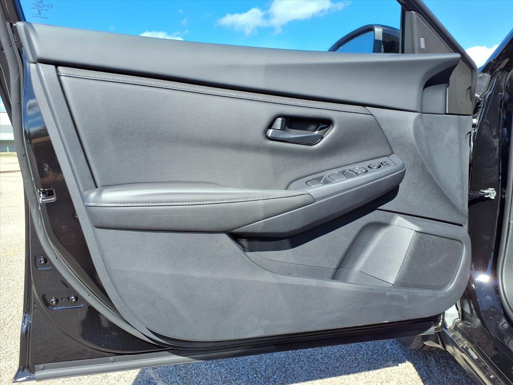 new 2025 Nissan Sentra car, priced at $22,890