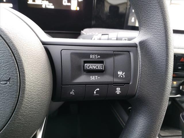 new 2025 Nissan Kicks car, priced at $28,450