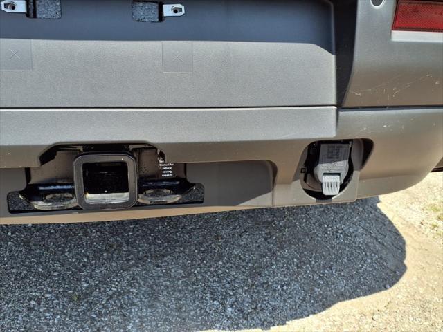 new 2025 Nissan Pathfinder car, priced at $42,880