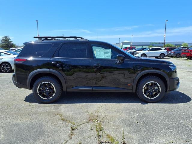 new 2025 Nissan Pathfinder car, priced at $42,880