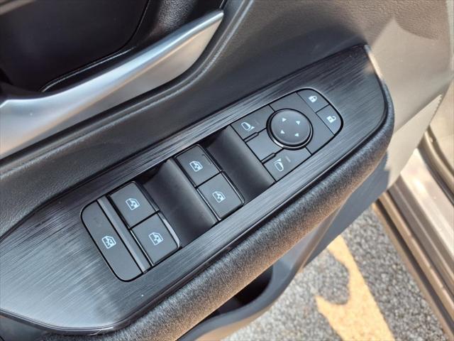 new 2025 Nissan Kicks car, priced at $28,860