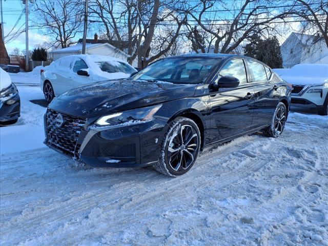 new 2025 Nissan Altima car, priced at $32,690