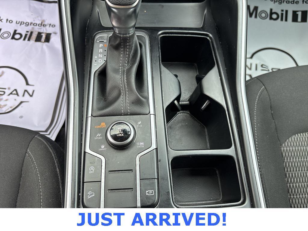 used 2023 Kia Sorento car, priced at $22,570