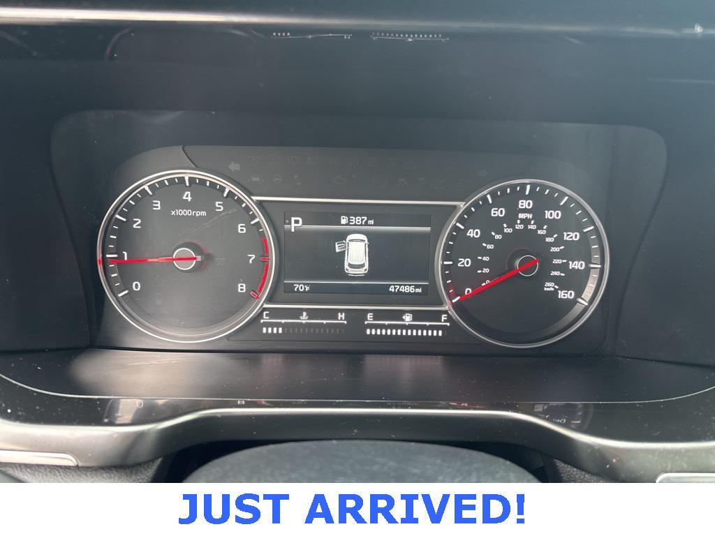 used 2023 Kia Sorento car, priced at $22,570
