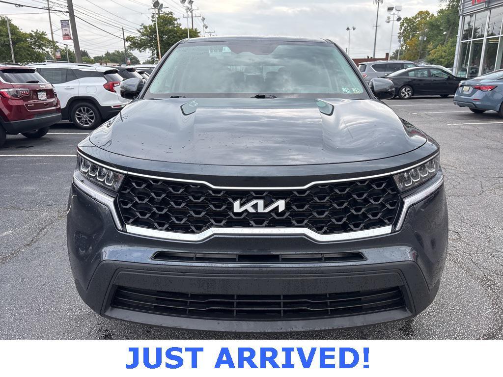 used 2023 Kia Sorento car, priced at $22,570