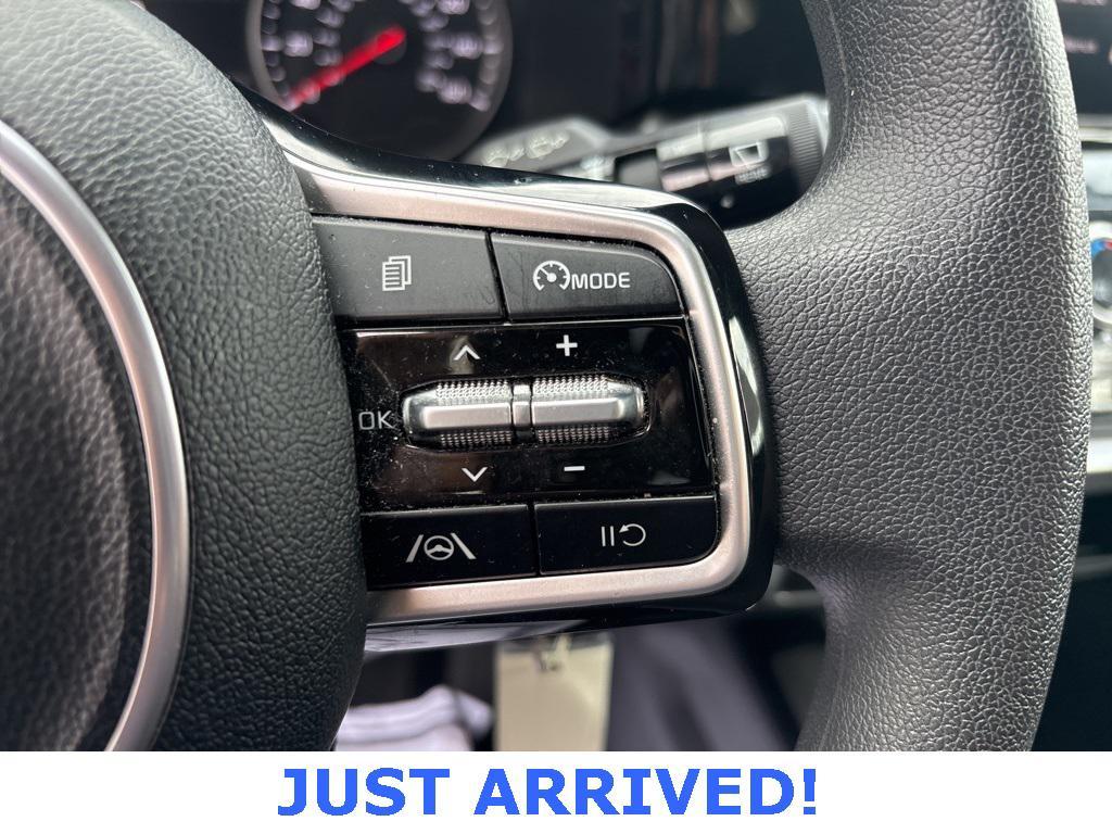 used 2023 Kia Sorento car, priced at $22,570