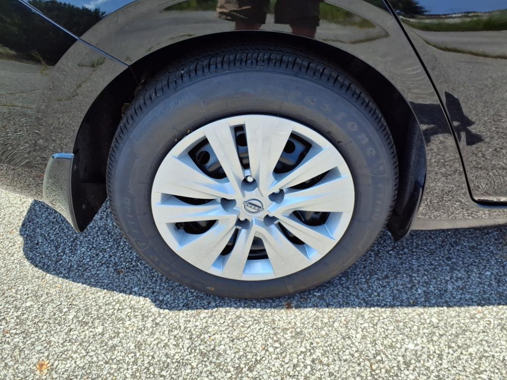 new 2025 Nissan Sentra car, priced at $22,835