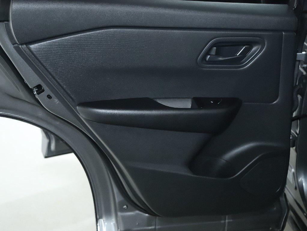 used 2024 Nissan Rogue car, priced at $19,992