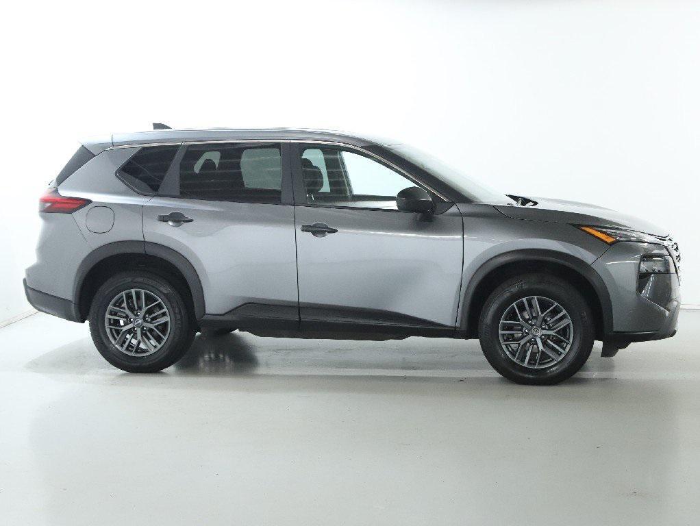 used 2024 Nissan Rogue car, priced at $19,992