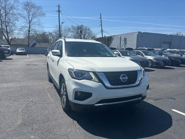 used 2019 Nissan Pathfinder car, priced at $17,557
