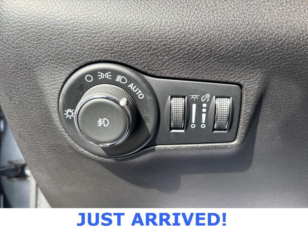 used 2024 Jeep Compass car, priced at $23,979