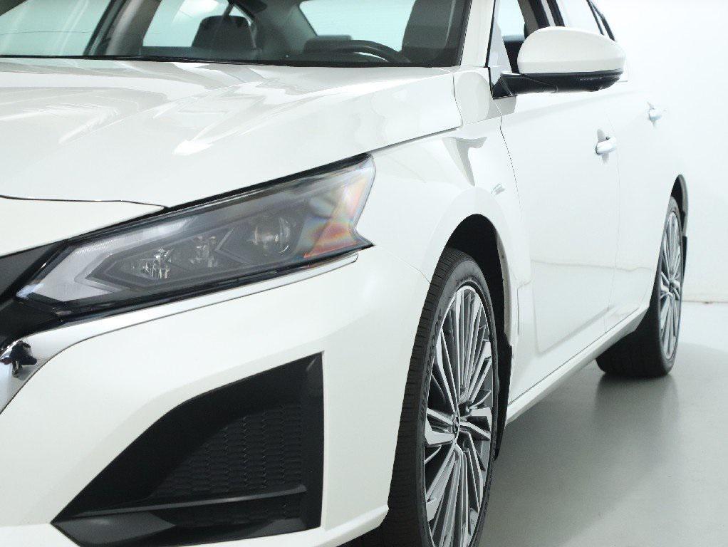 used 2024 Nissan Altima car, priced at $23,315