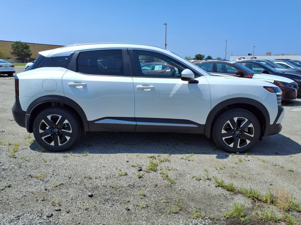 new 2025 Nissan Kicks car, priced at $28,740