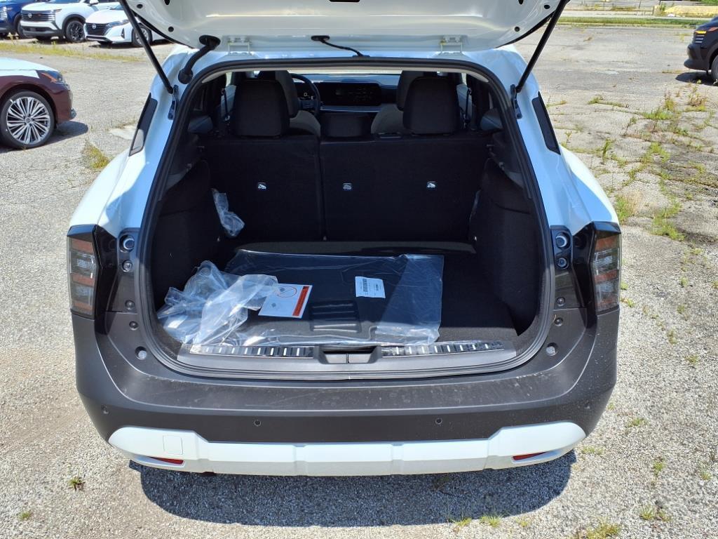 new 2025 Nissan Kicks car, priced at $28,740