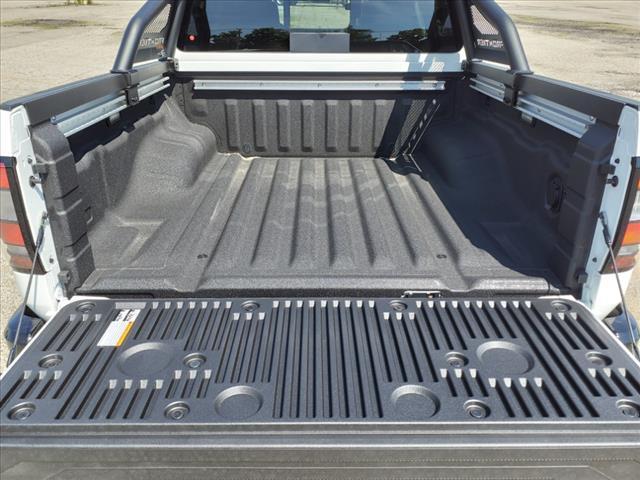 new 2024 Nissan Frontier car, priced at $39,648