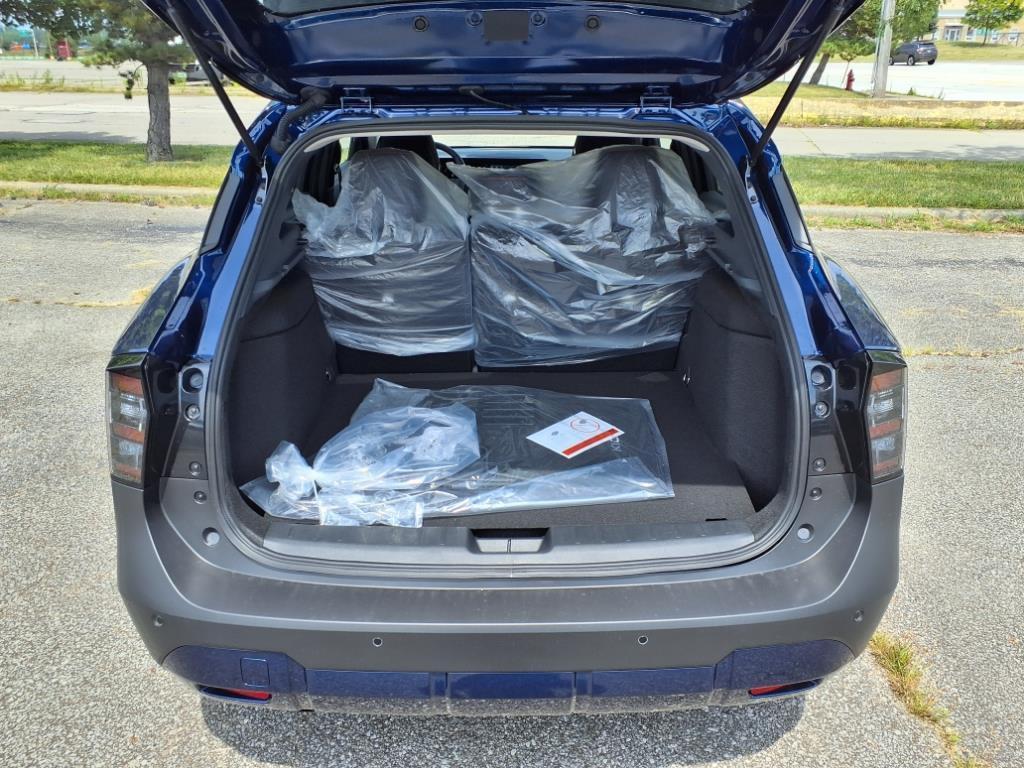 new 2025 Nissan Kicks car, priced at $30,340