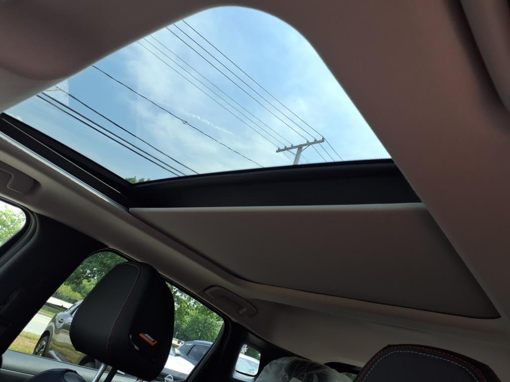 new 2025 Nissan Kicks car, priced at $30,340