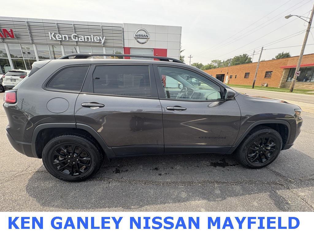 used 2023 Jeep Cherokee car, priced at $22,496