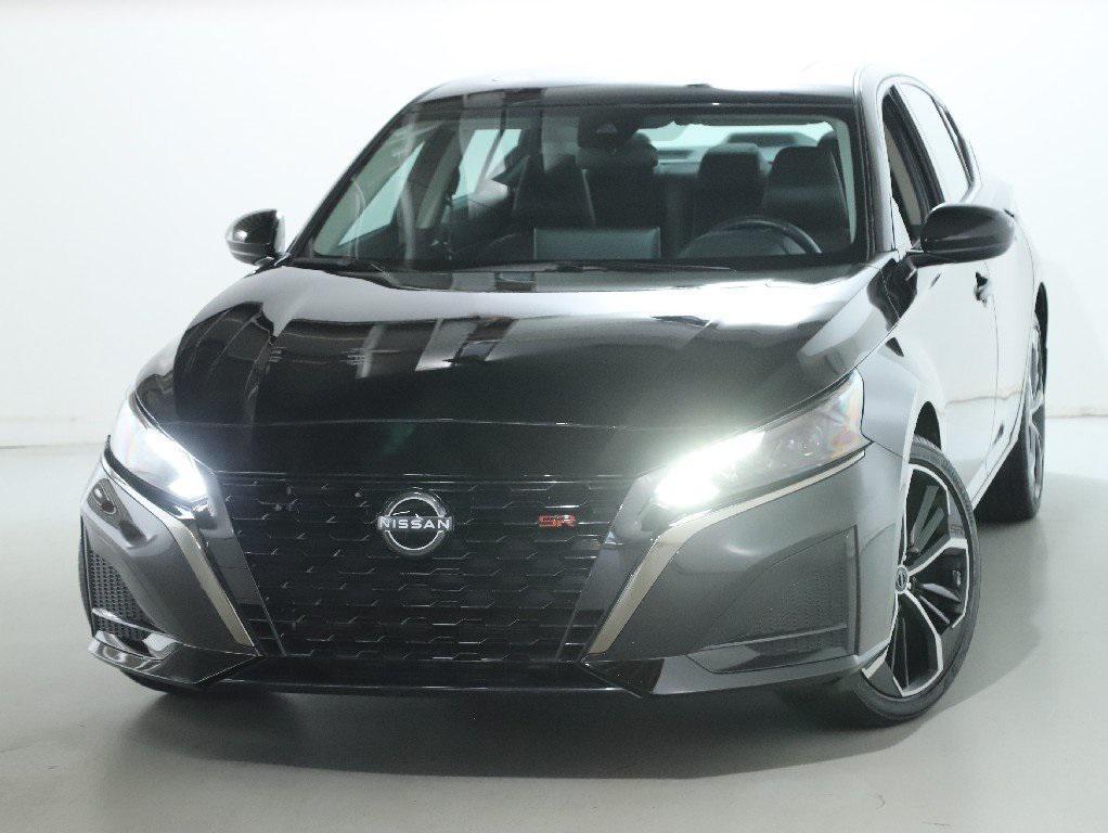 used 2024 Nissan Altima car, priced at $25,398
