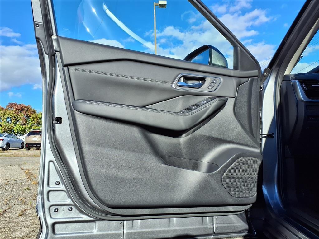 new 2026 Nissan Rogue car, priced at $40,335