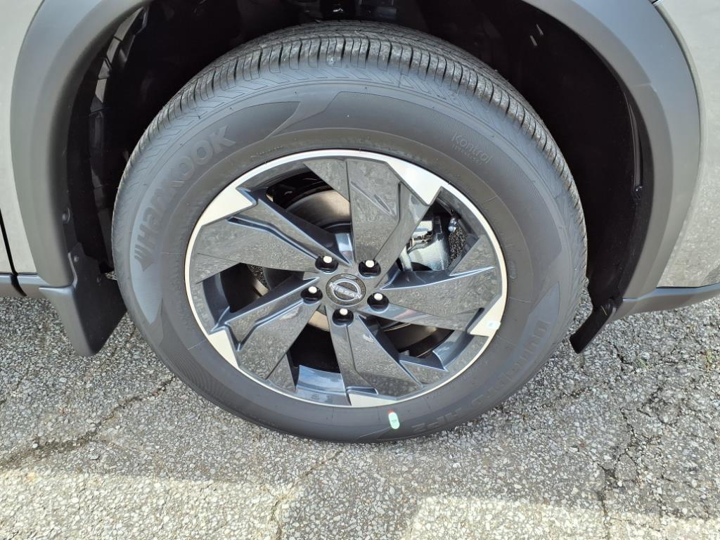 new 2026 Nissan Rogue car, priced at $31,900