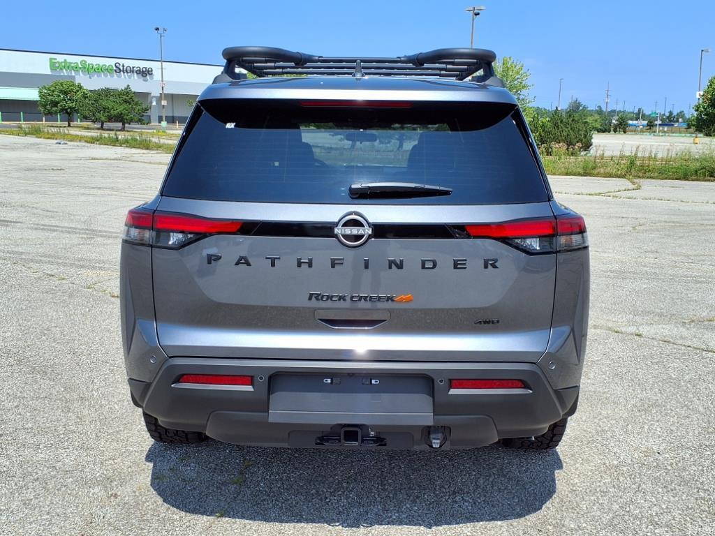 new 2025 Nissan Pathfinder car, priced at $43,505