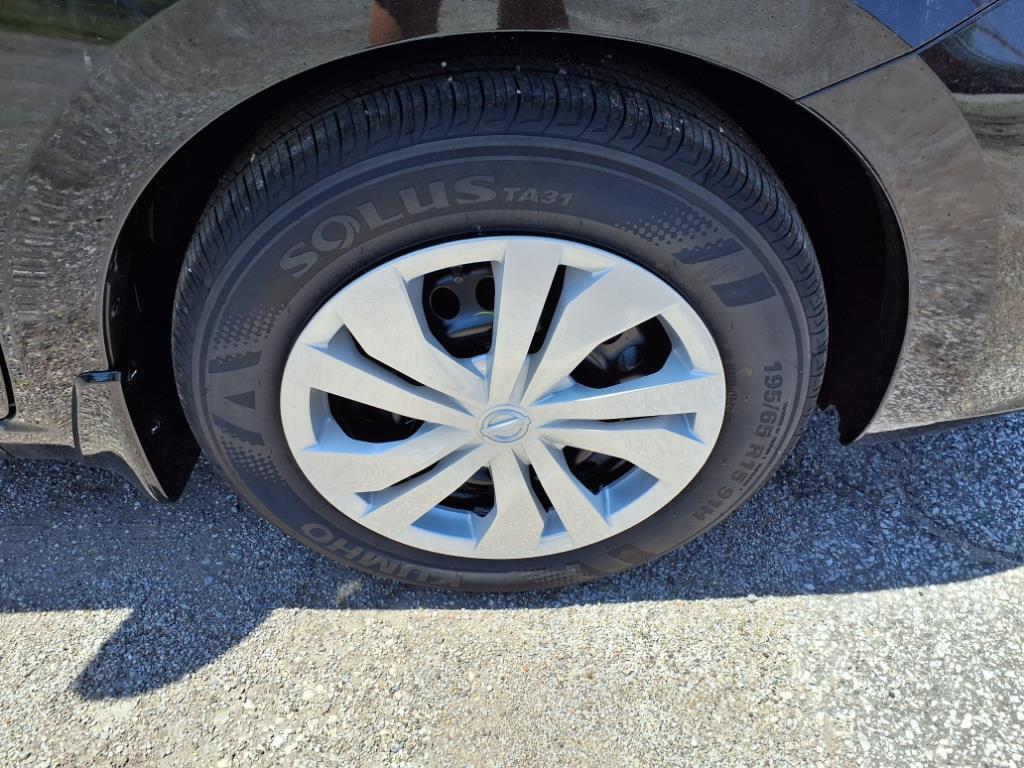 new 2025 Nissan Versa car, priced at $20,695