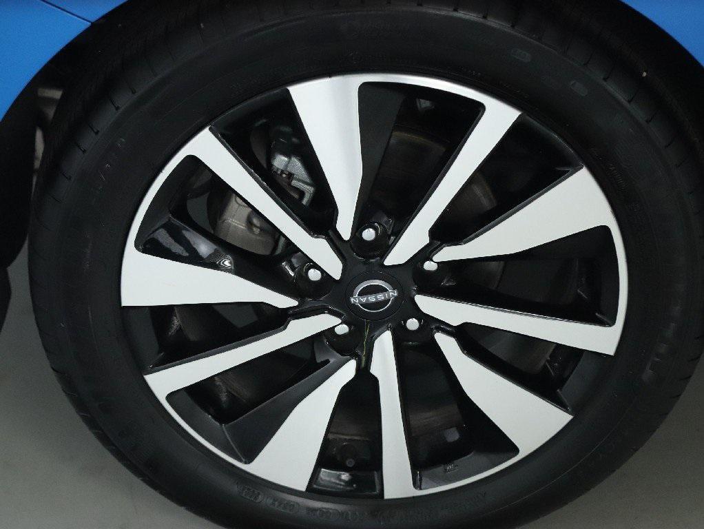 used 2024 Nissan Sentra car, priced at $23,287