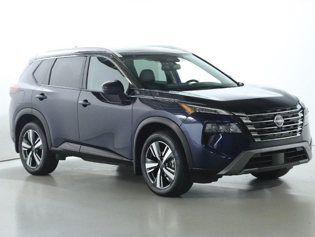 used 2024 Nissan Rogue car, priced at $30,991