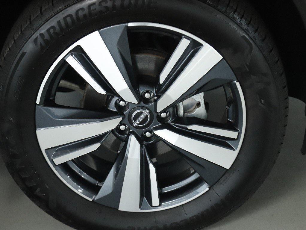 used 2024 Nissan Rogue car, priced at $30,991