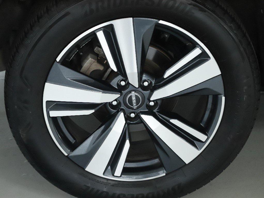used 2024 Nissan Rogue car, priced at $30,991