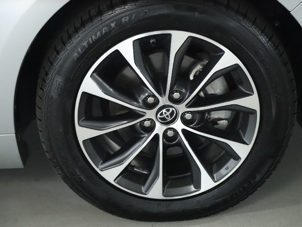 used 2016 Toyota Avalon car, priced at $21,498
