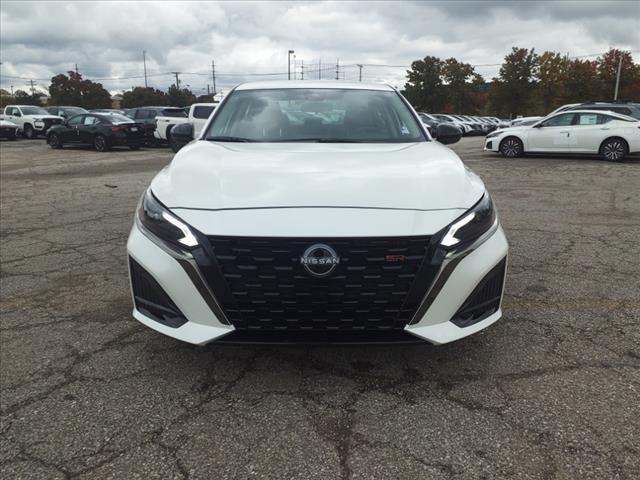 new 2025 Nissan Altima car, priced at $32,800